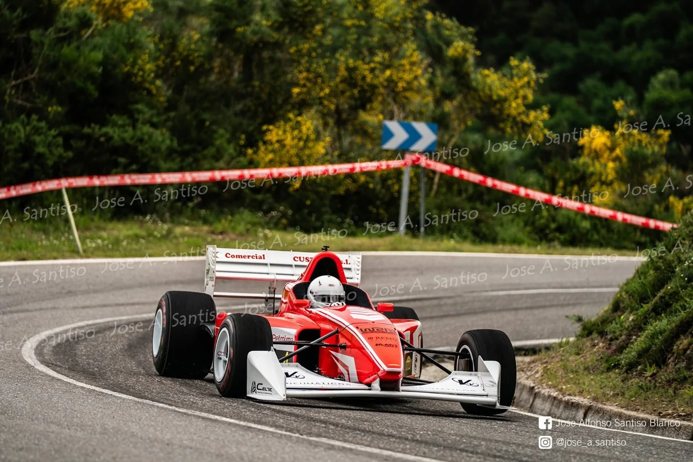 Hillclimb corner